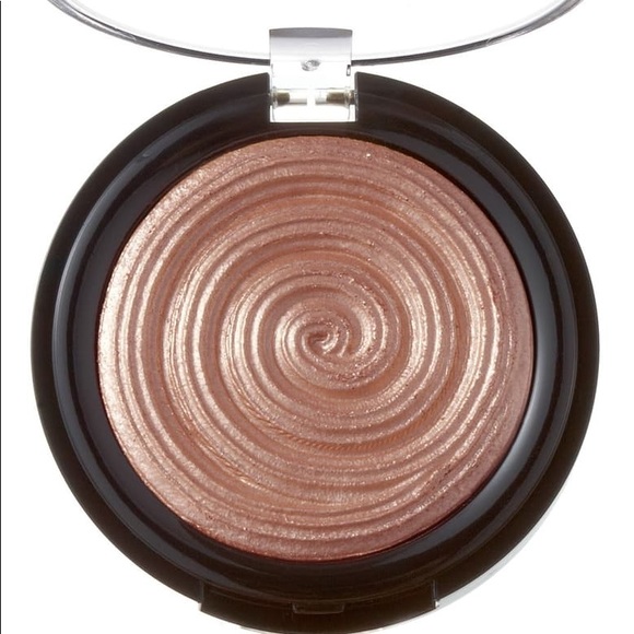 Laura Geller Other - Laura Geller Illuminator